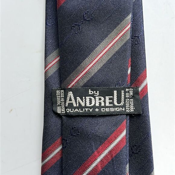 Vintage 60s/70s By Andreu navy blue, red & gray diagonal stripe polyester tie - Picture 4 of 4